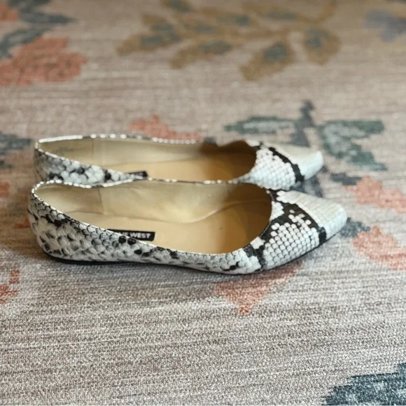 GUC - Nine West Snake Print Flats - Picture 3 of 8